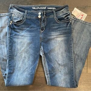 Wallflower Women's Dark Blue Boot Cut Jeans